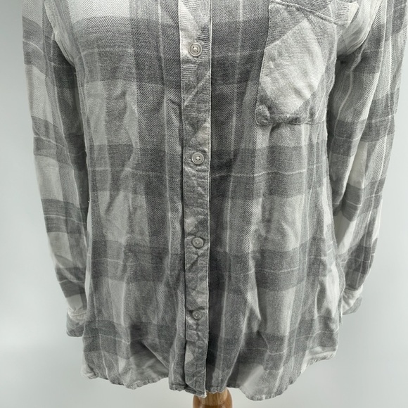 Rails hunter grey plaid button down shirt flannel soft cozy cabin top sz sm - Picture 3 of 11
